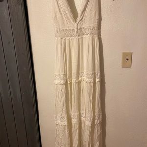White maxi dress